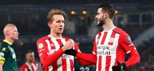 具冲击力的 具冲击力的