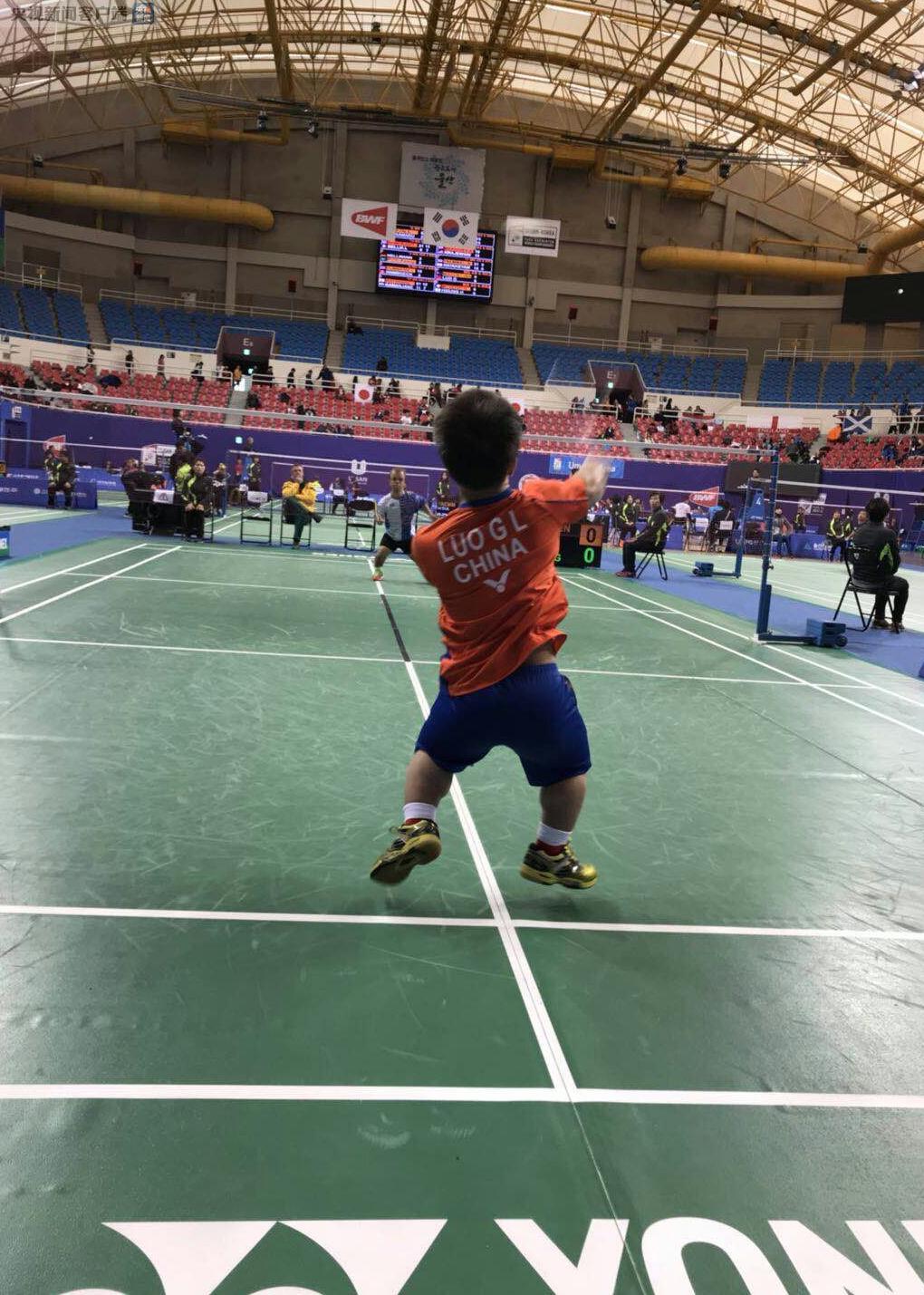 现出了一定 现出了一定