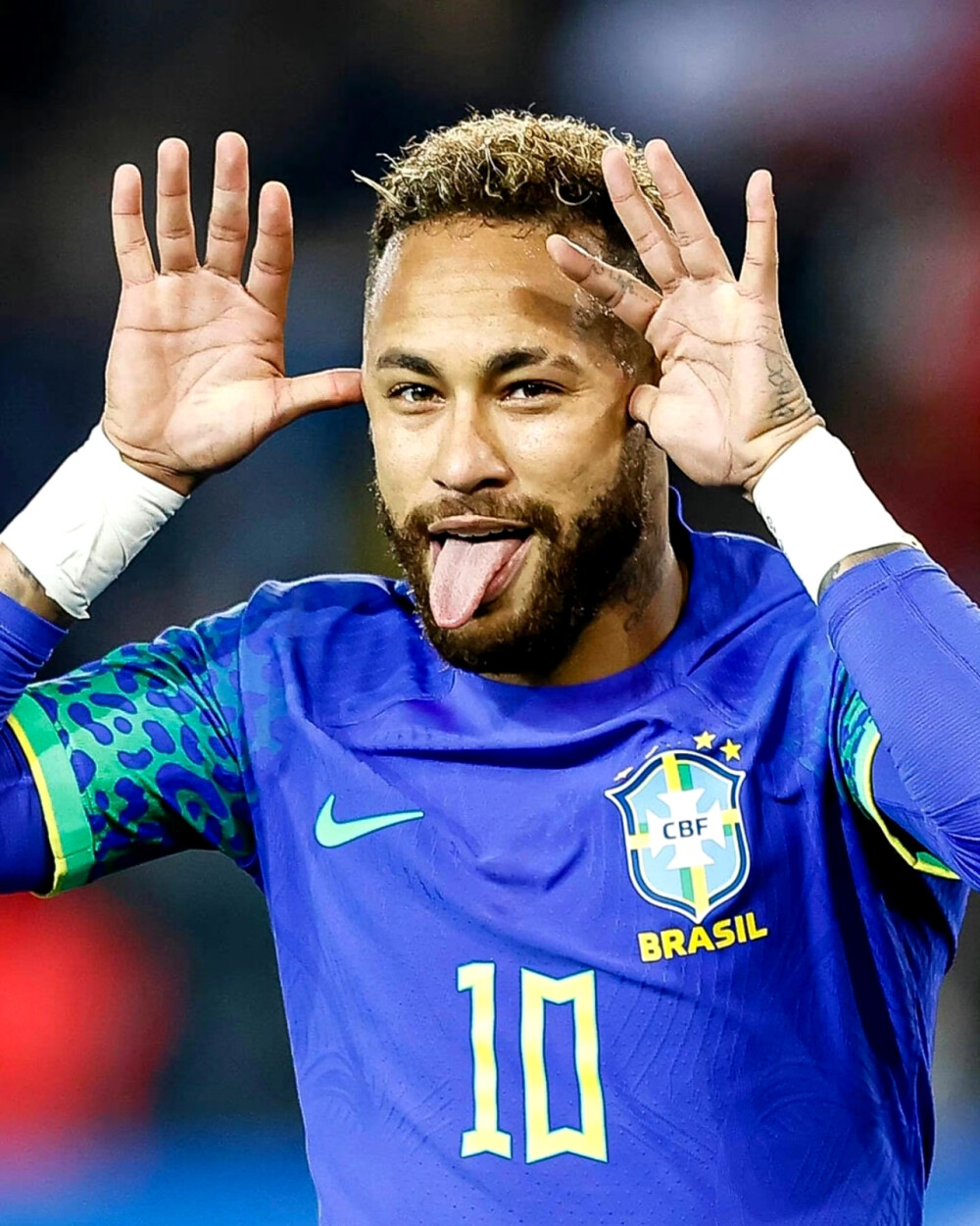 大幅下滑 大幅下滑